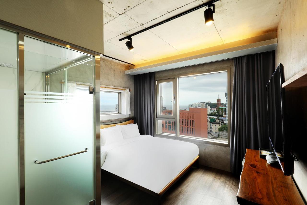 Cornerstone Hotel Szogüpho Kültér fotó