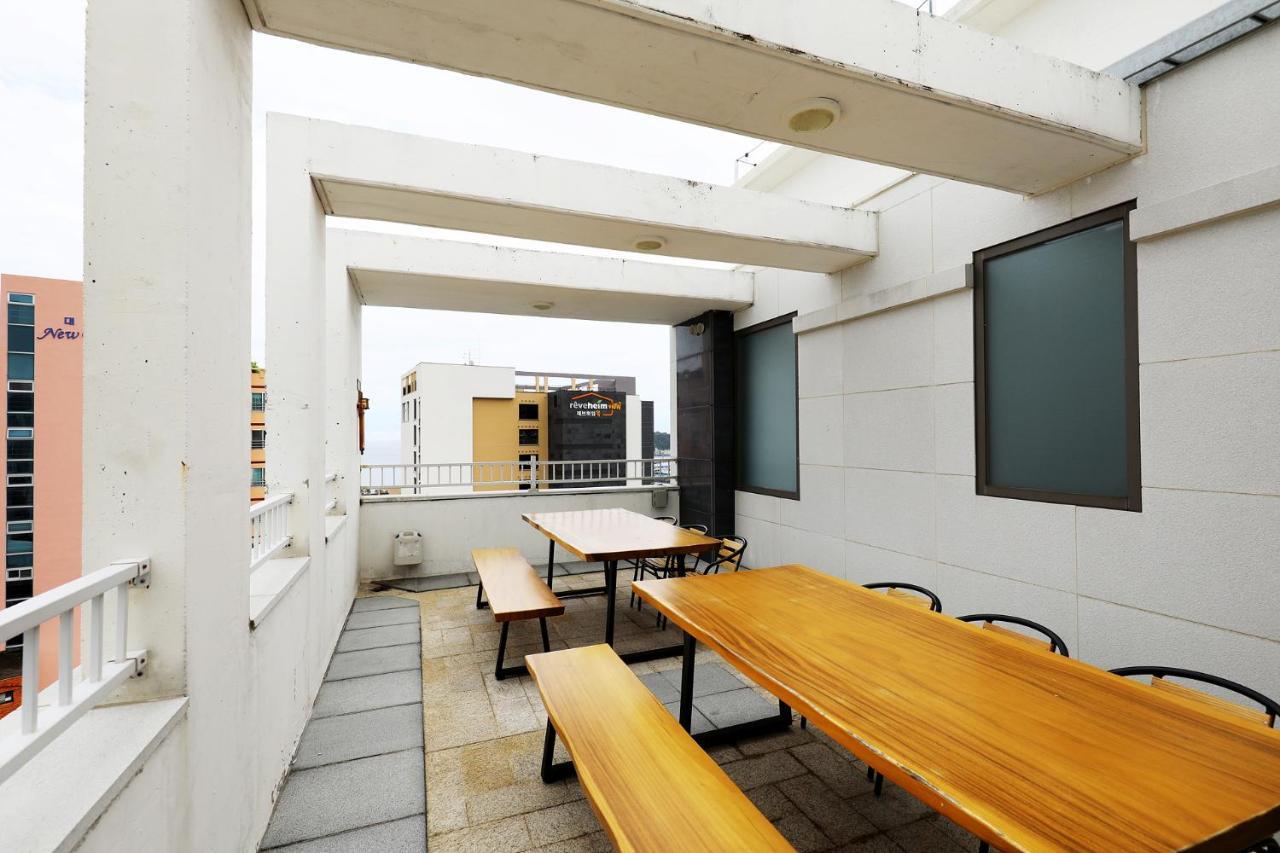 Cornerstone Hotel Szogüpho Kültér fotó